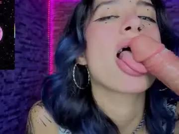 Freechat bellaodisea on Chaturbate