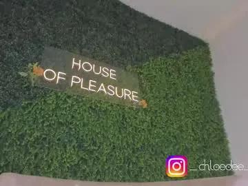 Freechat chloe_dee_ on Chaturbate