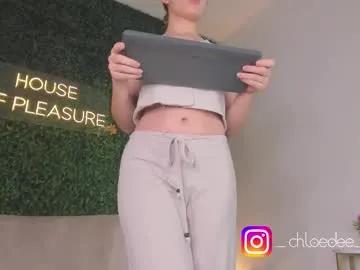 Freechat chloe_dee_ on Chaturbate