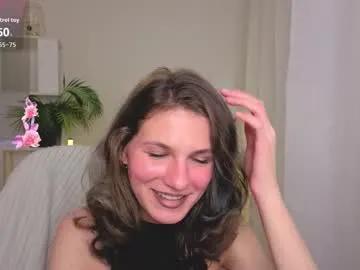 Freechat cipherella on Chaturbate