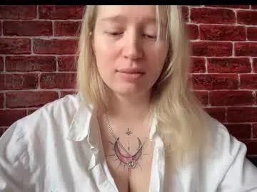 citrusblissss — GOAL: wet shirt ^^ [0 tokens remaining] Welcome to my room! #c2c #teen #blonde #nonude #pvt #feet #joi #lingerie #teasing