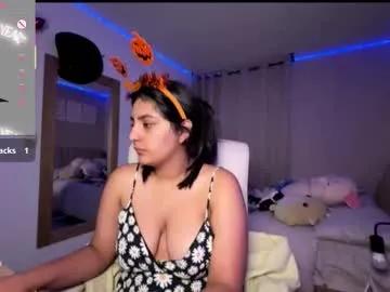 Freechat cloe_small08 on Chaturbate