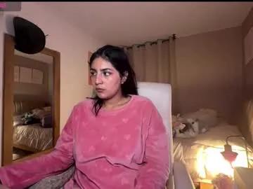 Freechat cloe_small08 on Chaturbate