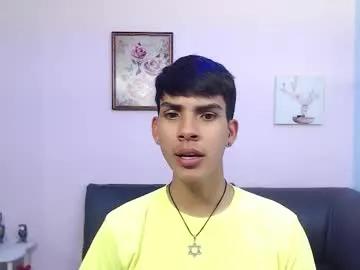 Freechat david_925_ on Chaturbate