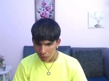 Freechat david_925_ on Chaturbate