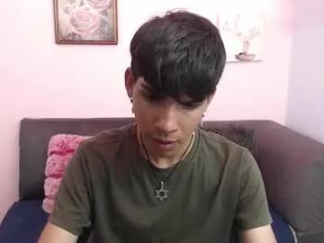 Freechat david_925_ on Chaturbate