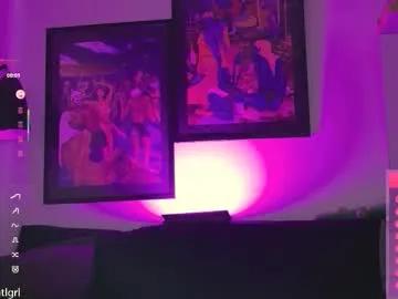 Freechat dgtlgrl on Chaturbate