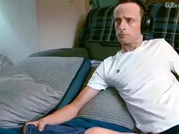 dilldough405 on Chaturbate 