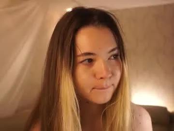 Private elizabethennals on Chaturbate