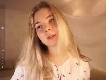 elizabethennals — #new g: lick one's finger Hello im Elizabeth I'm 18 years old,  here im #shy #bigboobs #young #18 #young #skinny [22 tokens remaining]