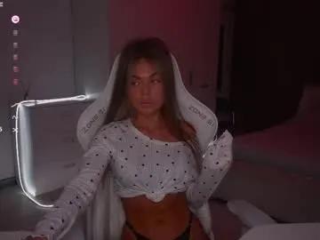 Freechat evelina_fox on Chaturbate
