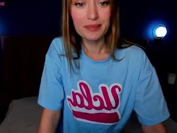 Freechat evelynpoole on Chaturbate