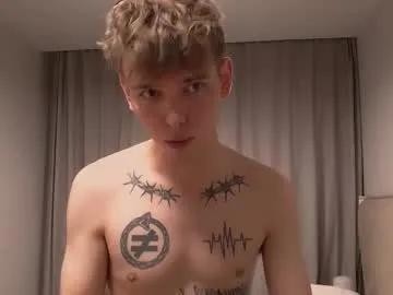 Away fredd_xanderrs on Chaturbate