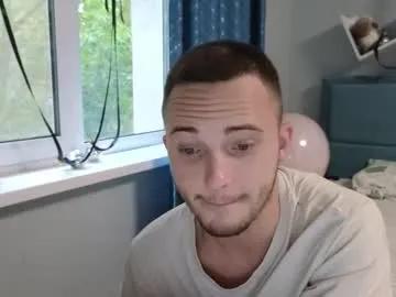Freechat golden_boyyy21 on Chaturbate