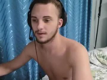 Freechat golden_boyyy21 on Chaturbate