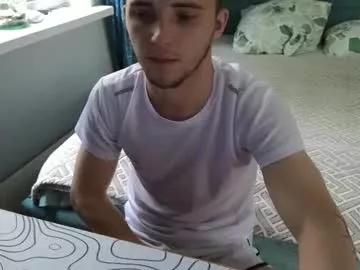 Freechat golden_boyyy21 on Chaturbate