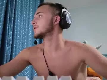 Freechat golden_boyyy21 on Chaturbate