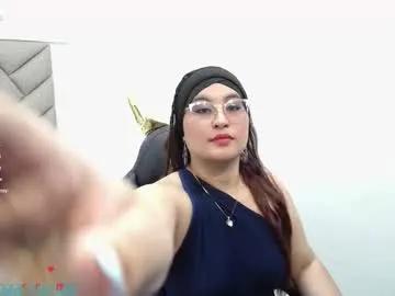 Freechat heluejamil on Chaturbate