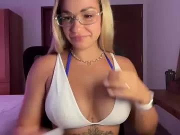 hiiandrea on Chaturbate 