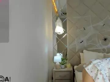 hina_smith — GOAL: show tongue and eyes close up [39 tokens remaining] Welcome to my room! #new #teen #piercing #feet #daddysgirl