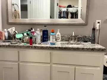 hottiewithabody101 on Chaturbate 