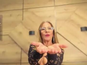 Freechat isabelagomez1 on Chaturbate