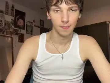 its_rowan — Come play with me! - Goal: Naked 10 mins [400 tokens left] #young #bigcock #twink #new #cum
