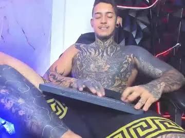 jaxxxonherd on Chaturbate 