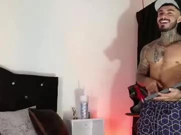 Freechat john_and_louis on Chaturbate