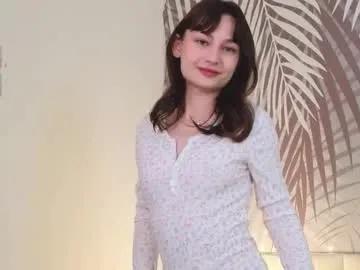 Freechat lolaprise on Chaturbate