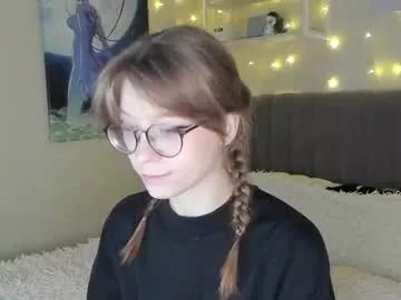 Private lunar_sofia on Chaturbate