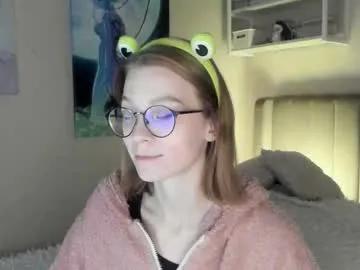 Private lunar_sofia on Chaturbate