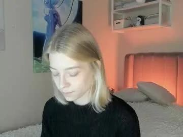 Private lunar_sofia on Chaturbate