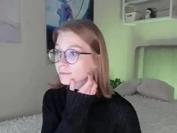 Private lunar_sofia on Chaturbate