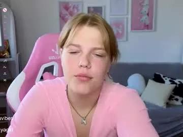 maya_blonde18 on Chaturbate 