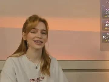 miss_redfox on Chaturbate