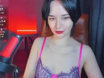 Freechat mollyposh on Chaturbate