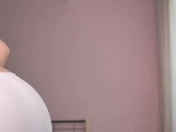 naalani on Chaturbate