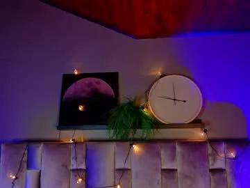 Freechat nahomicampbell_ on Chaturbate