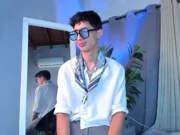 Freechat novawheeler on Chaturbate