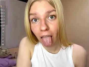 Freechat peggymeggy on Chaturbate