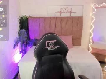 penelope_tay — GOAL: SHOW PUSSY CLOSE UP + SPANKS [69 tokens remaining] Hi, Welcome to my room, destroy my wet pussy have fun, my favorite patterns 5555555555 #ebony  #bigboobs #bigpussylips  #latina #indian