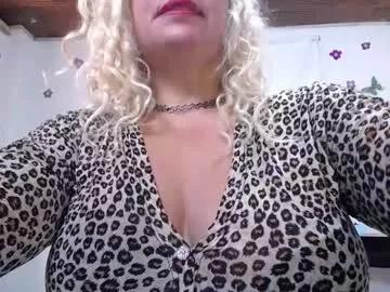 Freechat saralovens on Chaturbate