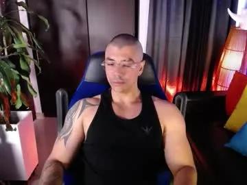 seddy_ — 800   1 cum  shoot i have 3 cums today  #muscle #bigdick #latino #lovense #hairy [800 tokens remaining]