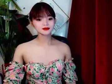 Freechat sensational_yeng on Chaturbate