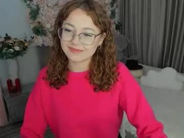 Freechat sereneflame on Chaturbate