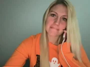 smexxii93 — #natural #blonde #sexy #milf till i cum [8440 tokens remaining]