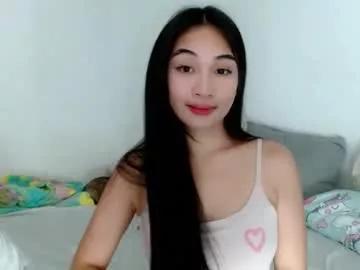 sweetlilly_18 on Chaturbate 