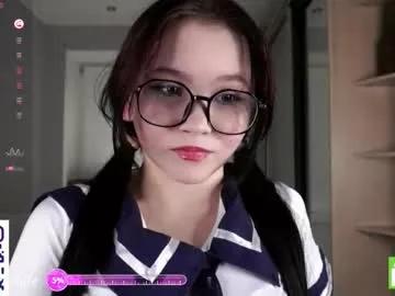 Freechat sweetyoops on Chaturbate