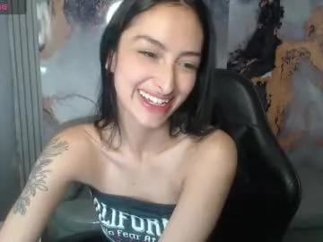 Freechat tifany_v on Chaturbate